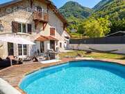Maison à CULOZ