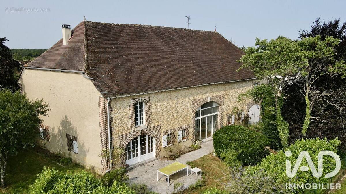 Photo 1 - Maison à CHESSY-LES-PRES