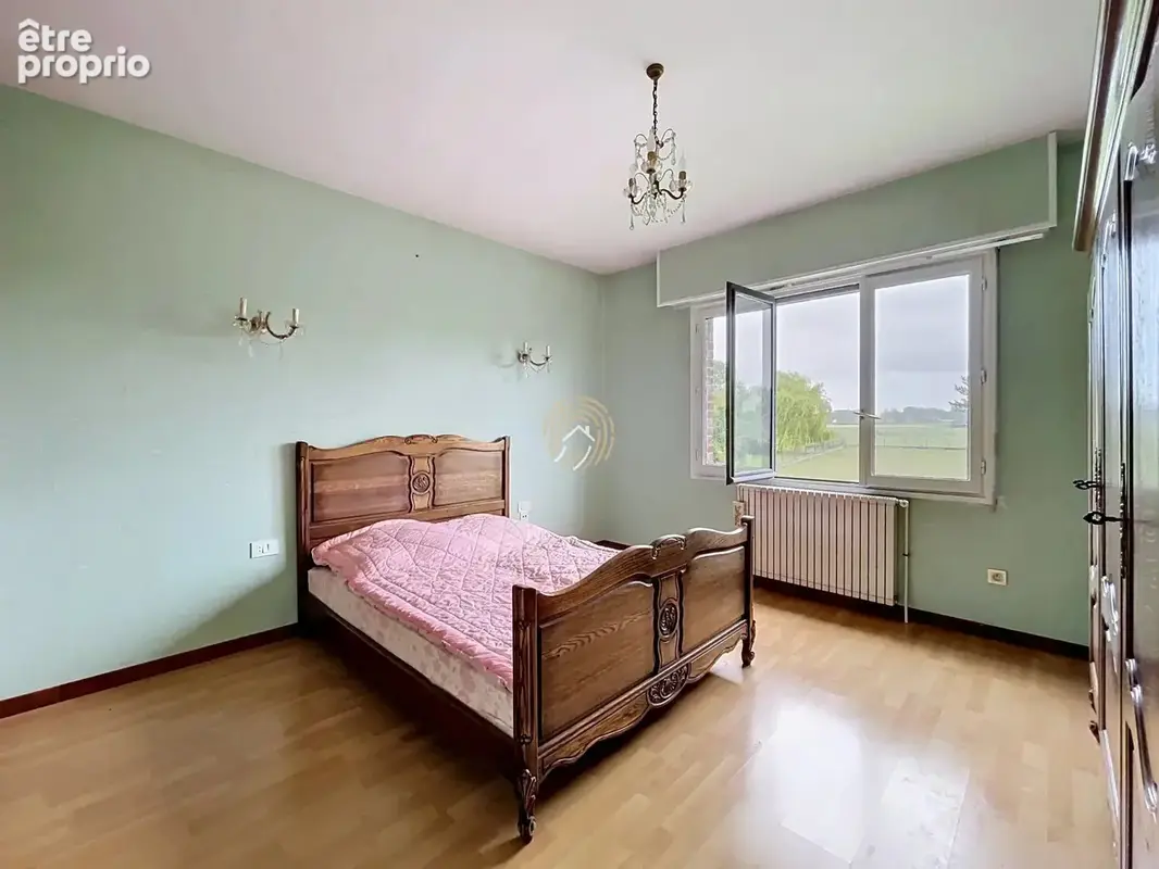 Maison 6 pièces 157 m² à vendre à Raimbeaucourt (59283) - photo 9
