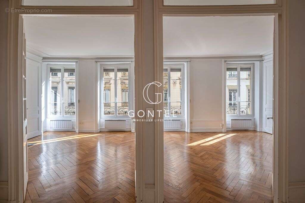 Appartement à LYON-6E