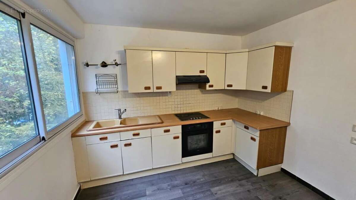 Appartement à AUBERGENVILLE