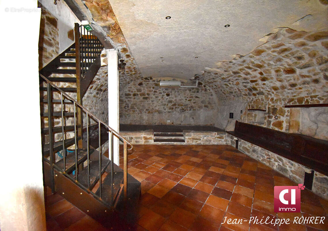 Appartement à CARCES