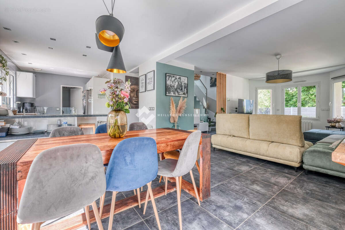 Maison 132 m² à Thorigny-Sur-Marne  - photo 5