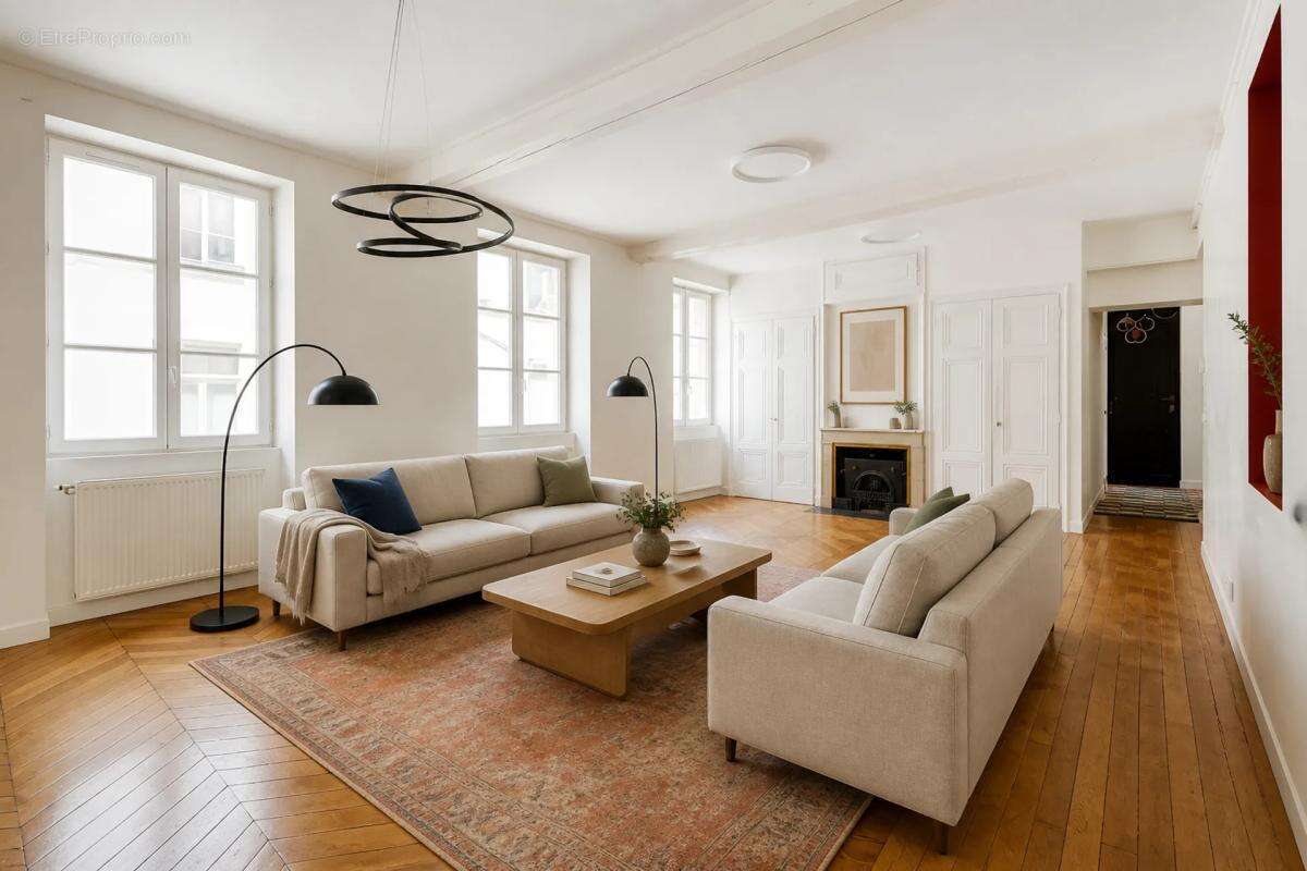 Lyon 1er – place sathonay – élégant t4 de 89,44 m² au cœur d'un immeuble de caractère+cave+grenier - photo 2