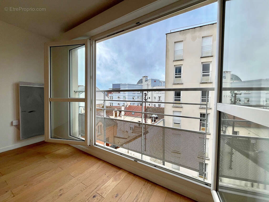 Appartement 74 m² à Argenteuil  - photo 3