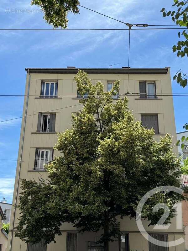 Appartement à LYON-8E