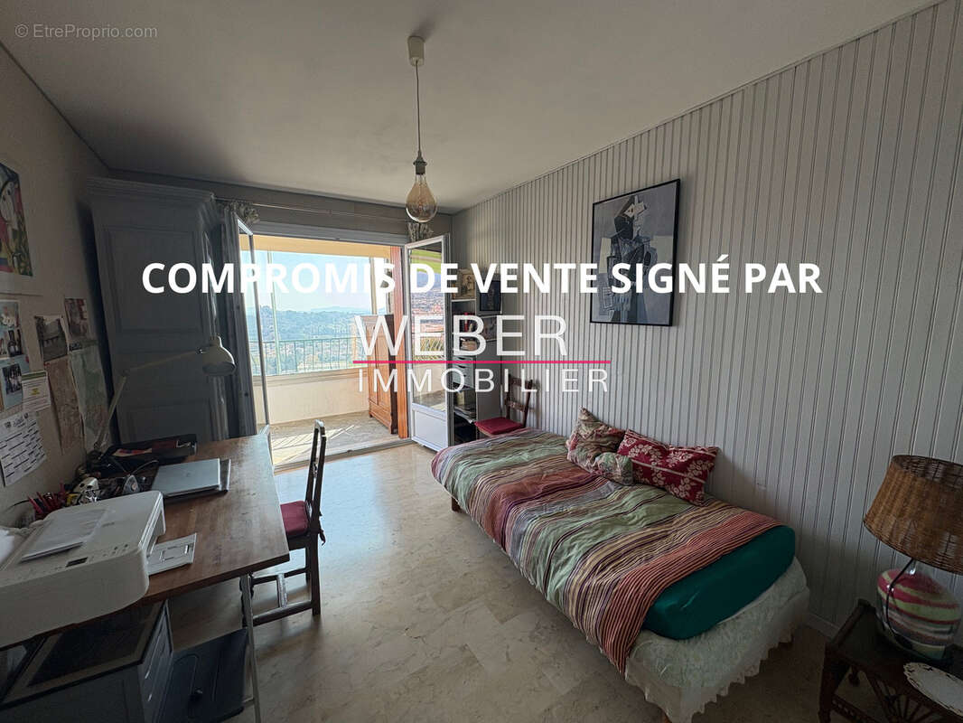 Appartement à OLLIOULES