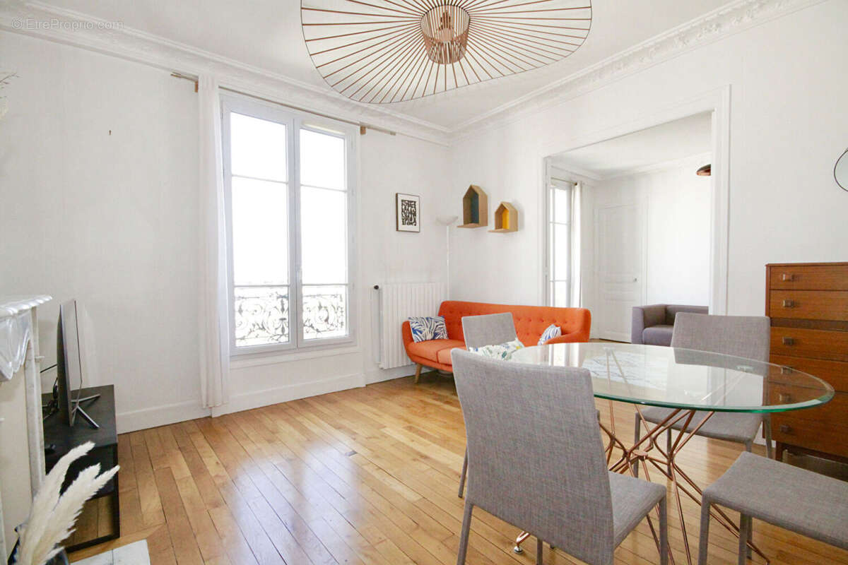 Appartement à FONTENAY-SOUS-BOIS