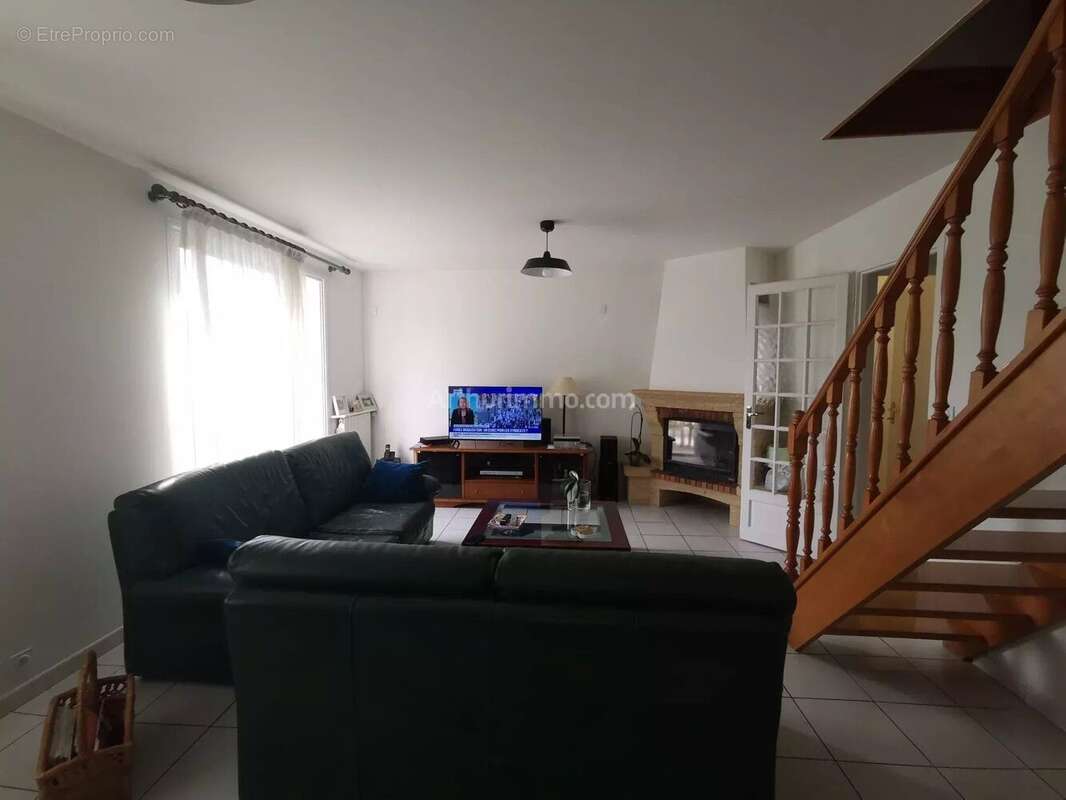 Maison à CHAMPS-SUR-MARNE