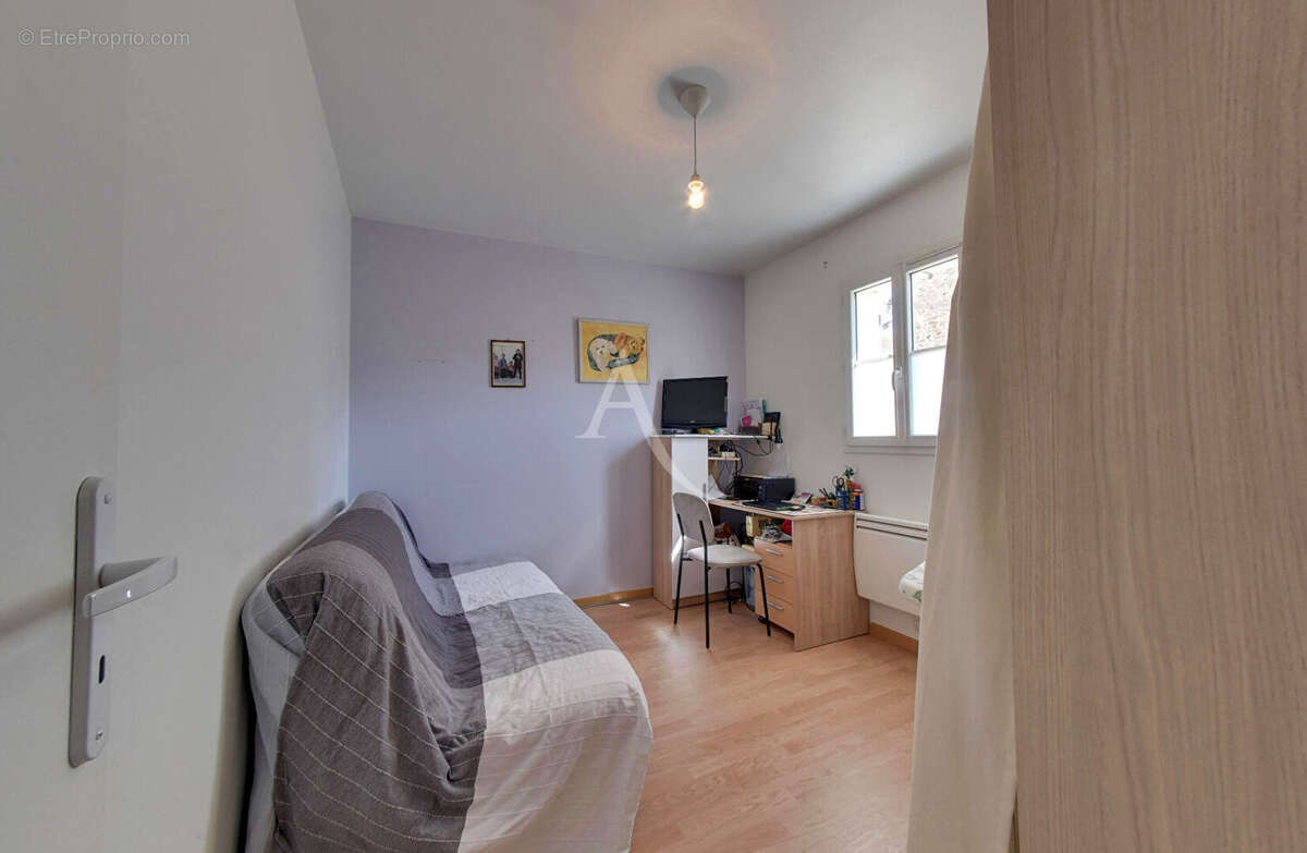 Appartement à BRIE-COMTE-ROBERT