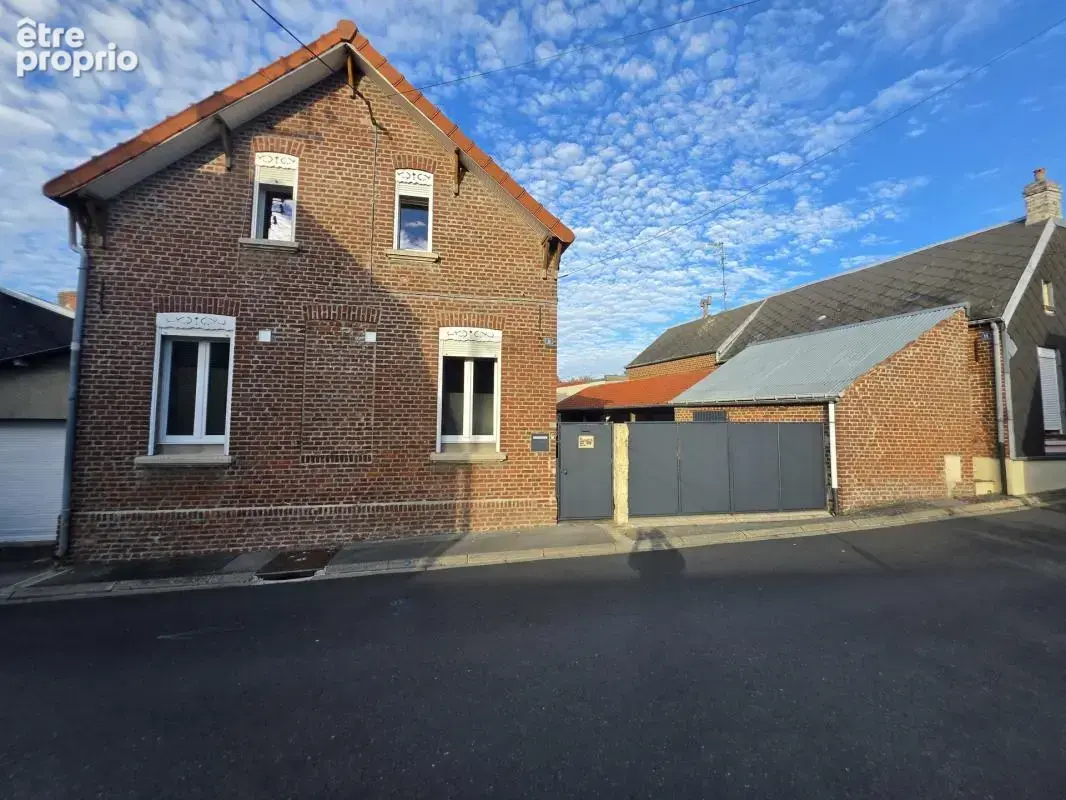 Longère individuelle 112m² avec dépendances et jardin clos - photo 2