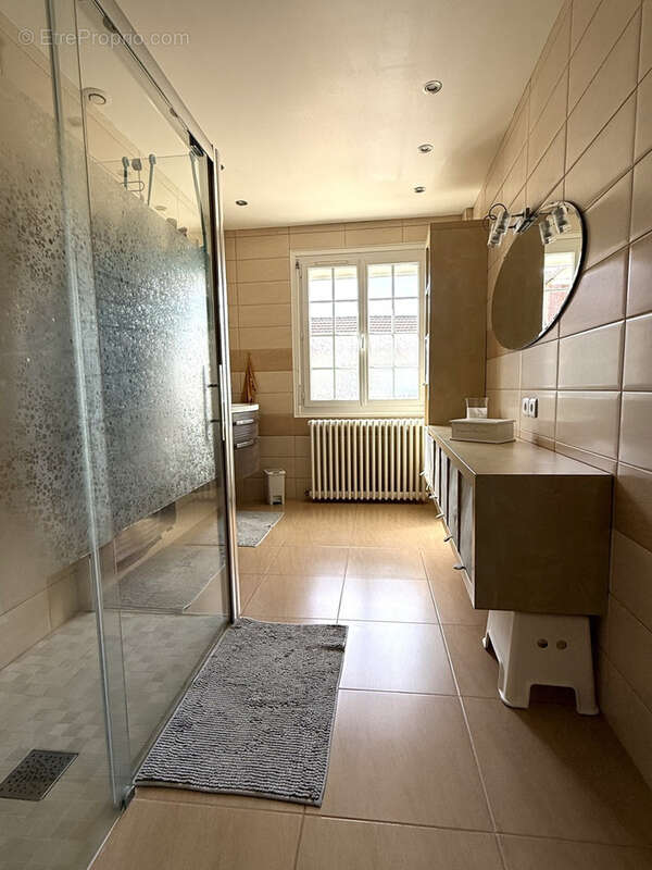 Maison 6 pièce 4 chambres de 166m2 - photo 10