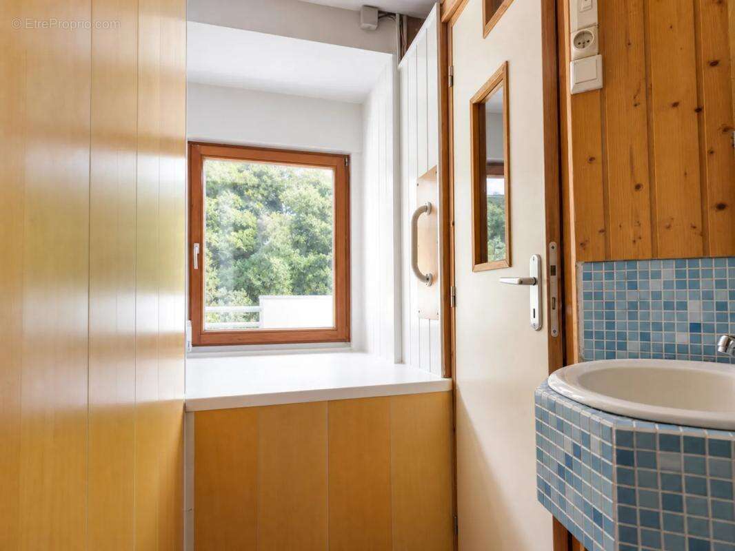 Maison de 8 pièces de 235 m² à Brunstatt-Didenheim - photo 16