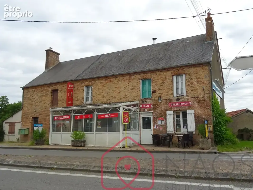 Photo Commerce à Clemont au prix de 285 000€