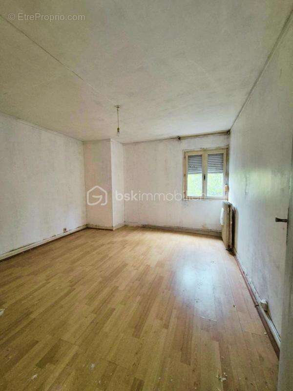 Maison à BERTEAUCOURT-LES-DAMES