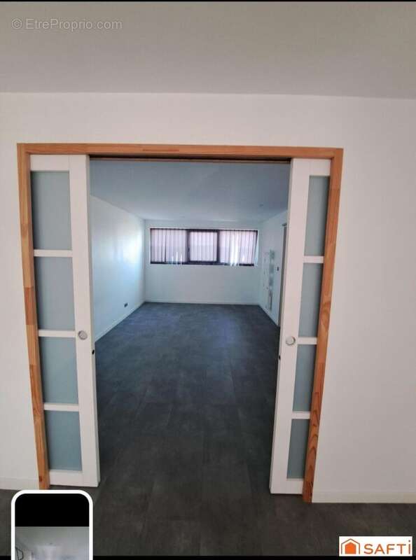 Photo 5 - Commerce à BEAULIEU-SOUS-LA-ROCHE