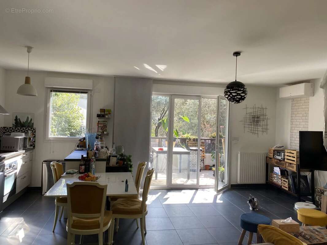 Appartement à MOUGINS