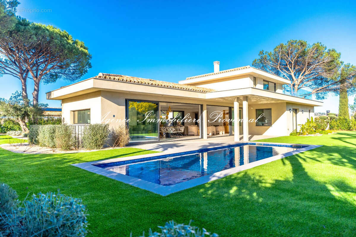 Maison 266 m² à Sainte-Maxime  - photo 3
