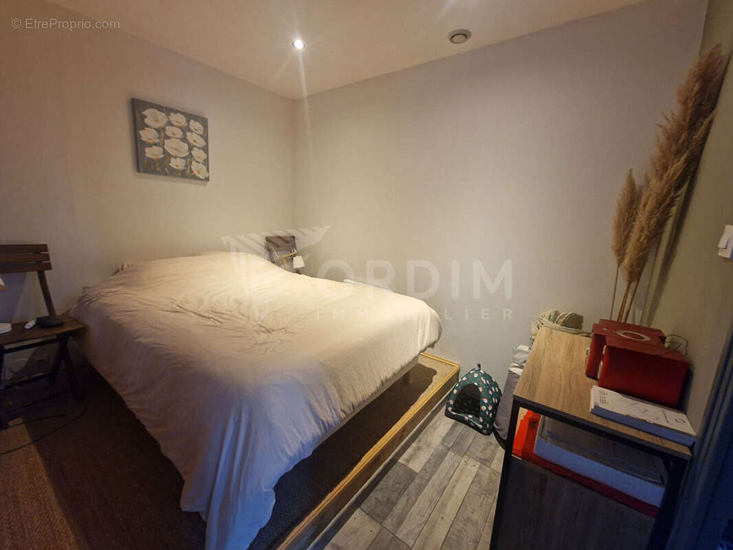 Appartement à GY-L'EVEQUE