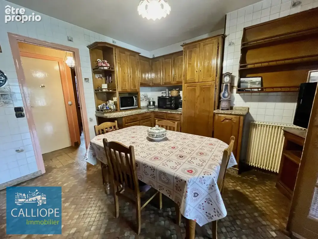 Maison 143 m2 avec piscine couverte et dependances - photo 3