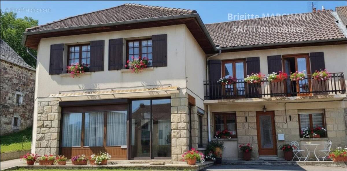 Photo 1 - Maison à LE BEAGE