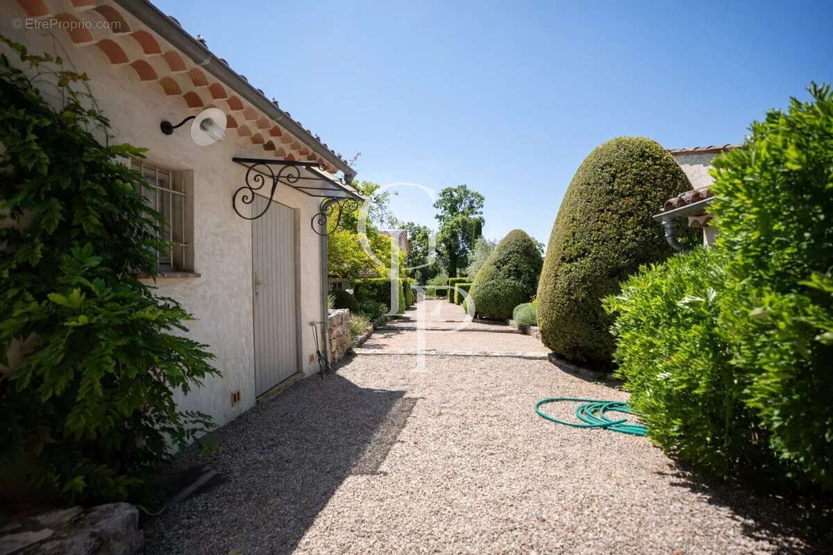 Maison à PEYMEINADE