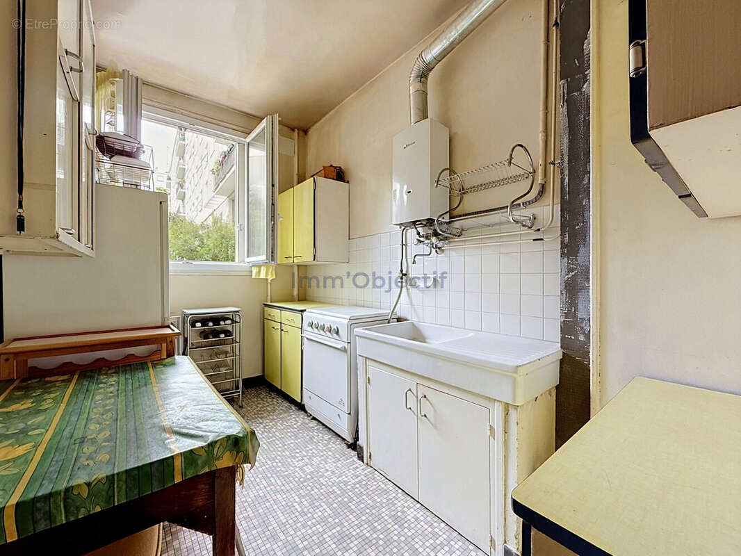 Appartement à PARIS-12E