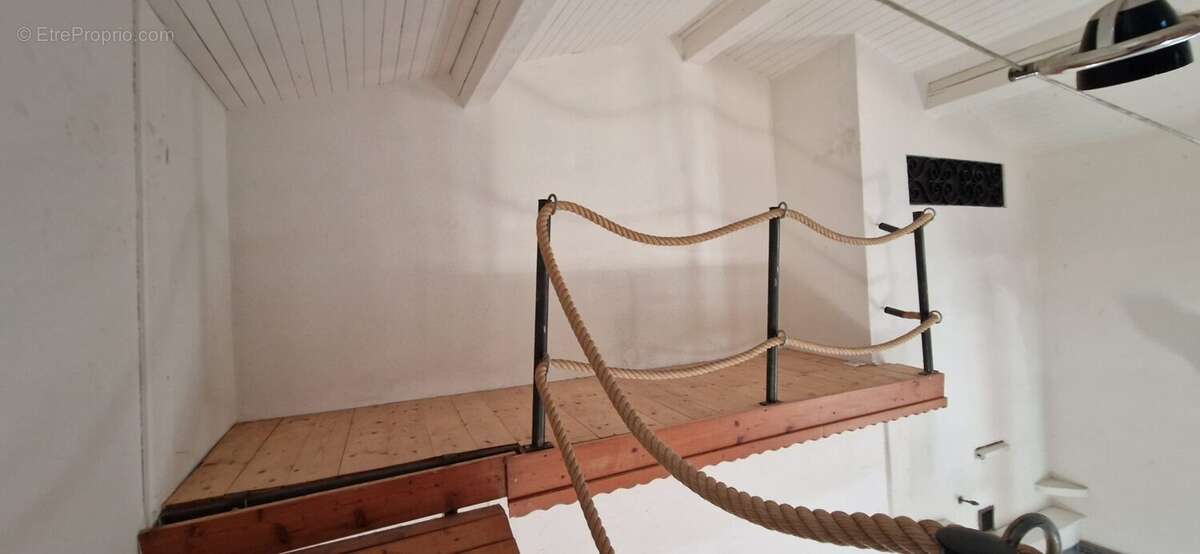 Maison à BELLEGARDE-EN-FOREZ