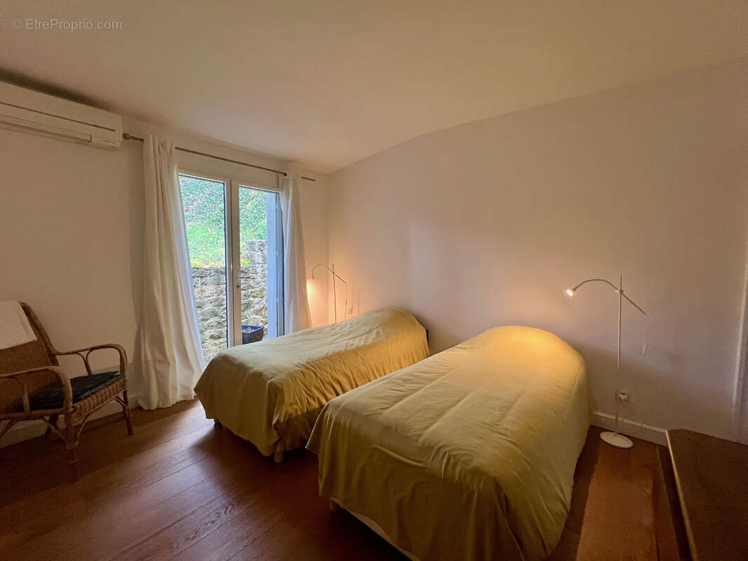 Maison à VAISON-LA-ROMAINE