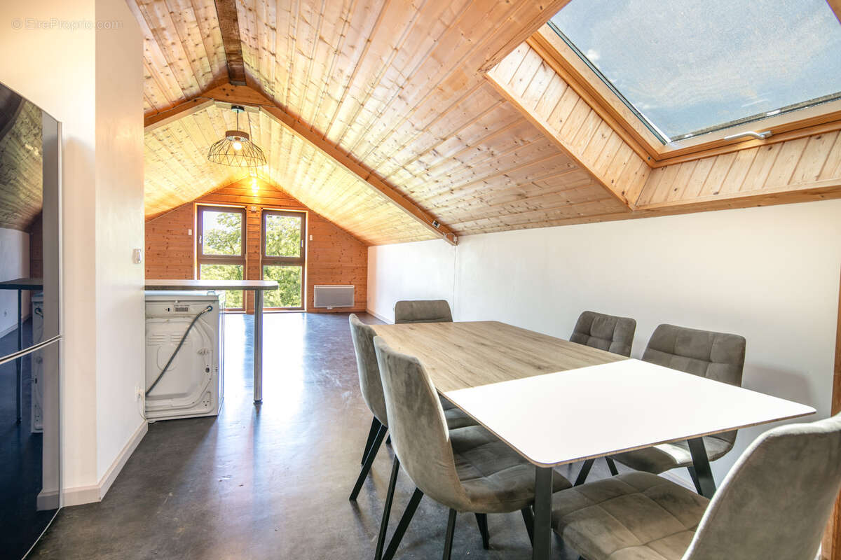 Appartement à MONTMELIAN