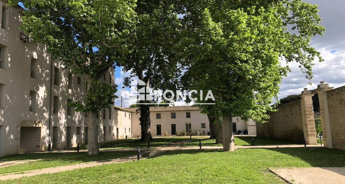 Appartement à LE PONTET