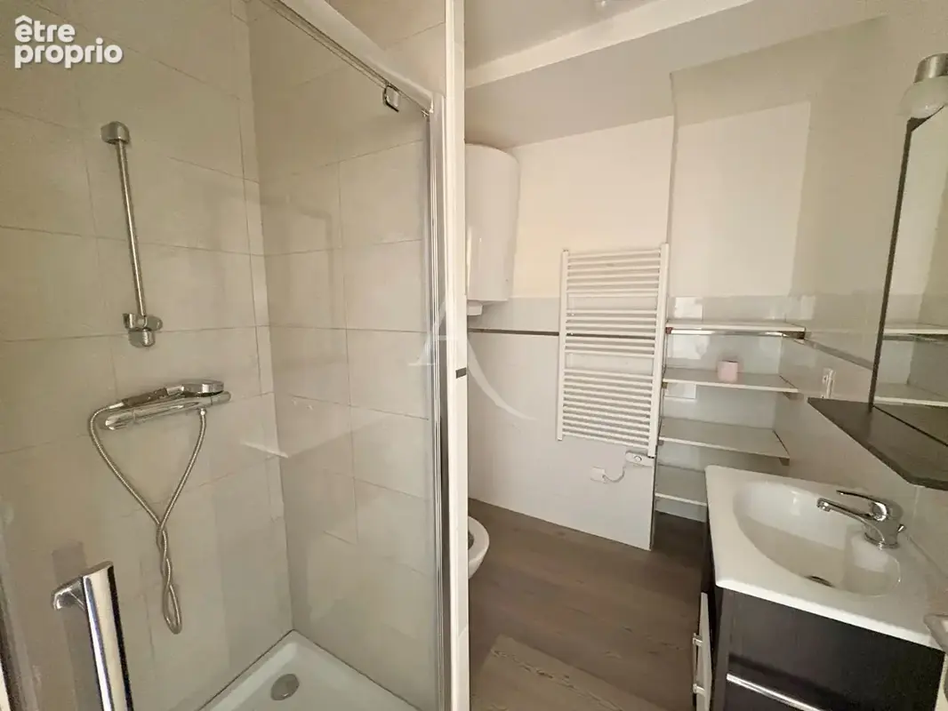APPARTEMENT Fay Aux Loges, 3 pièces 61 m² - photo 6