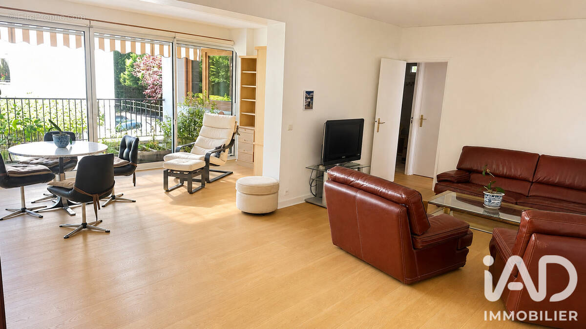 Photo 1 - Appartement à LAMORLAYE