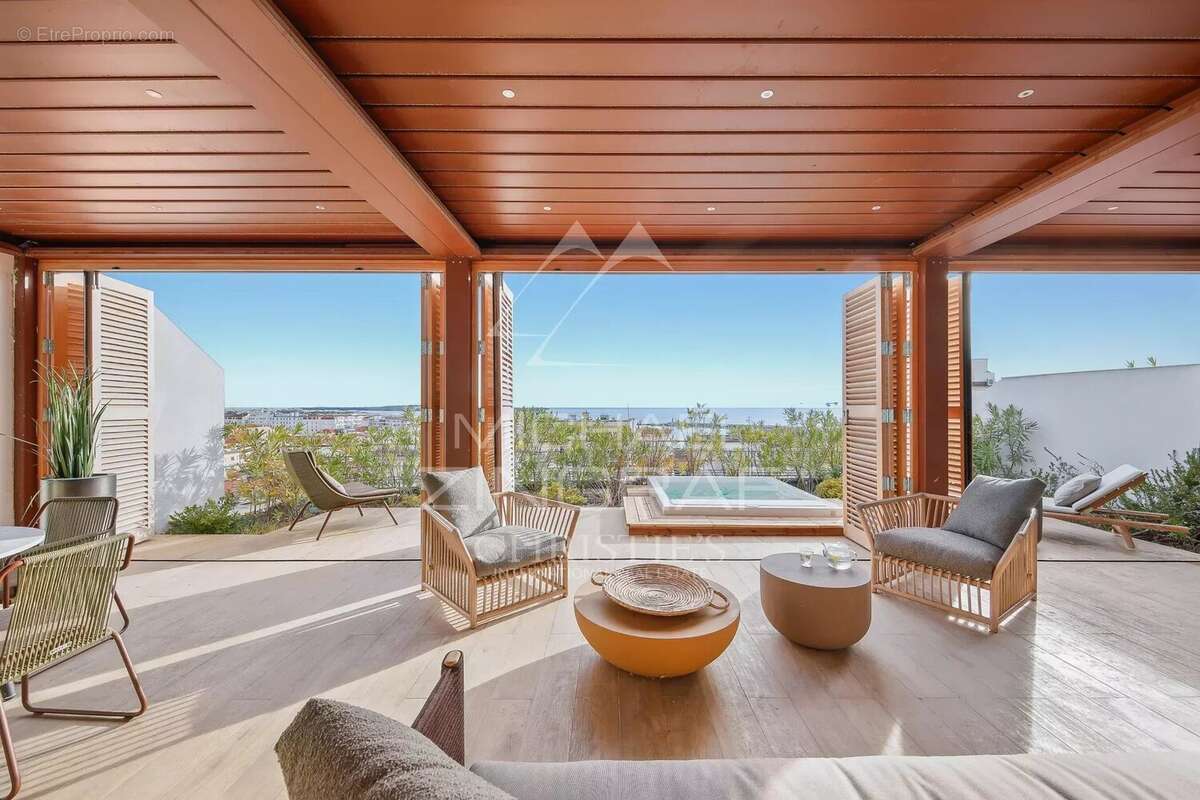 Maison à CANNES