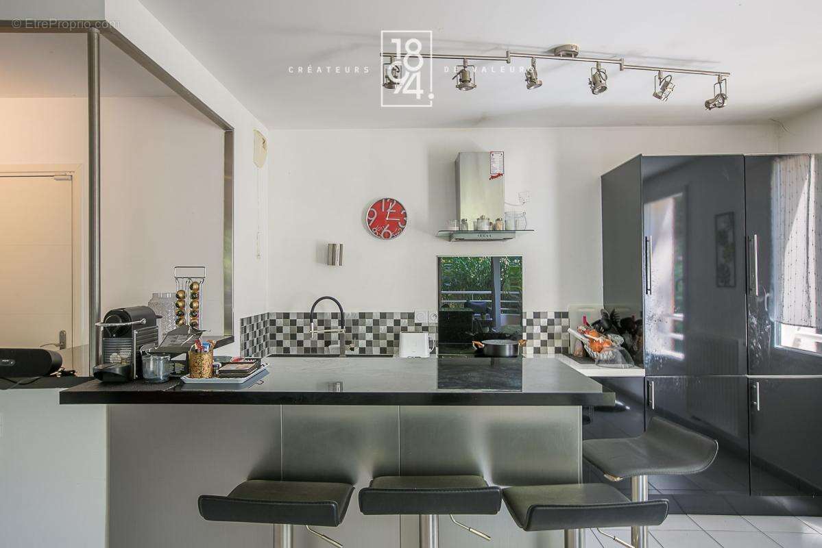 Appartement à MARSEILLE-12E