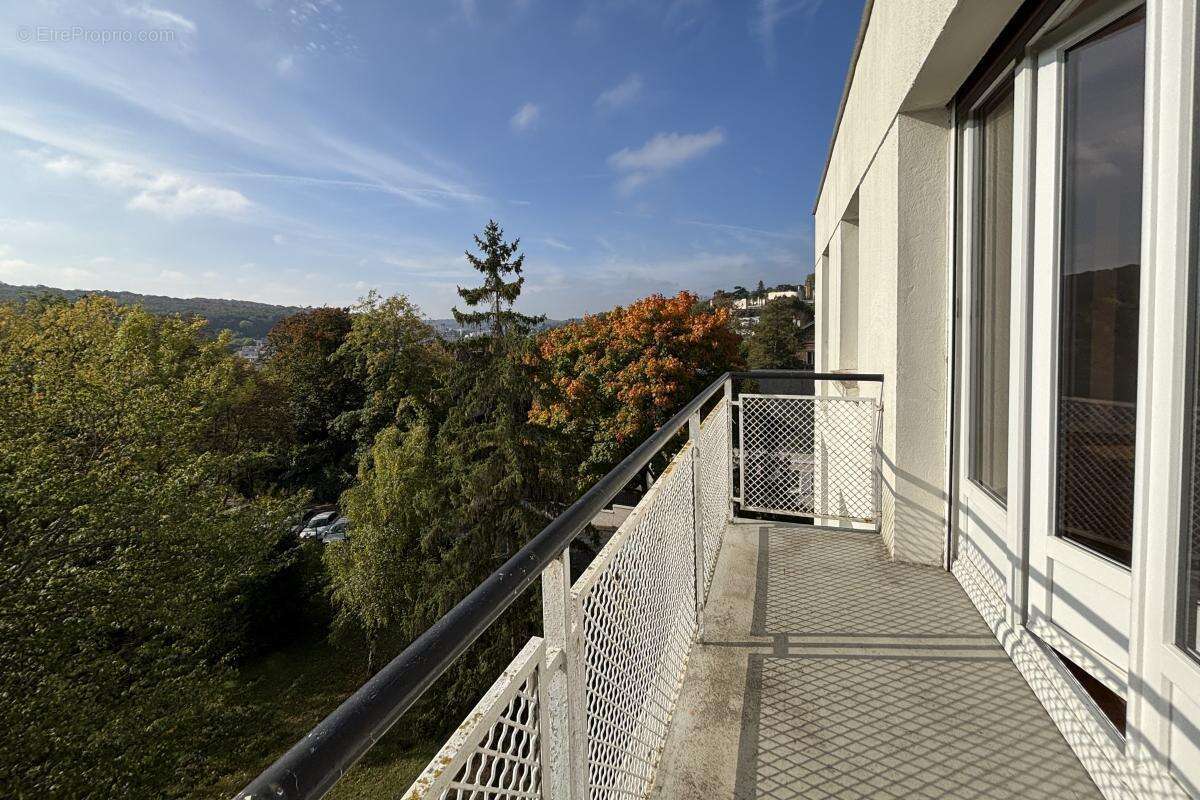 Appartement à SEVRES