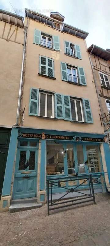 Maison à VILLEFRANCHE-DE-ROUERGUE