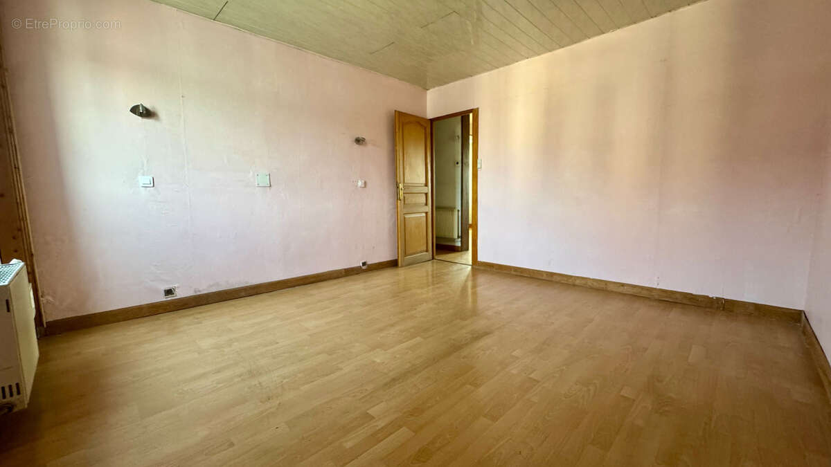 Appartement à RAISMES