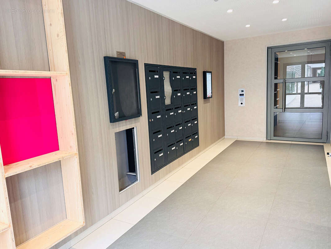 Appartement à HOUILLES