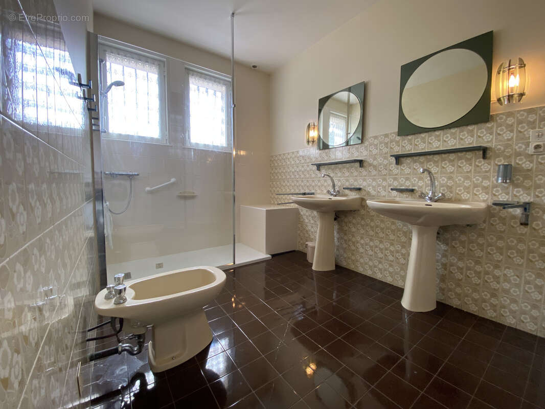 Maison à CLERMONT-FERRAND