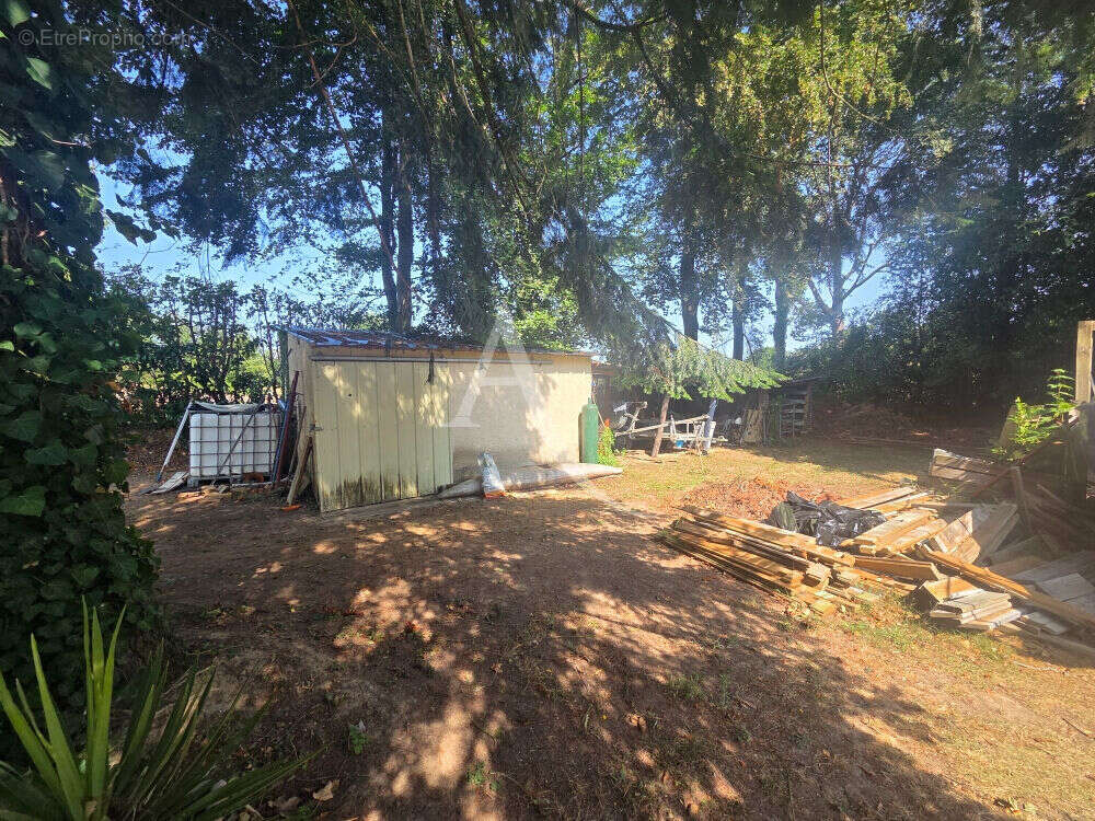 Terrain constructible 974 m2 - photo 4