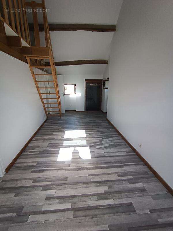 Maison à LA CELLE-SUR-NIEVRE