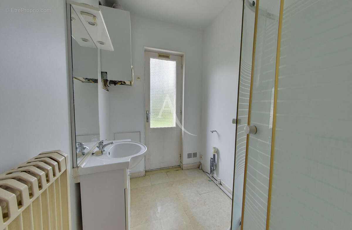 Appartement à LE PERREUX-SUR-MARNE