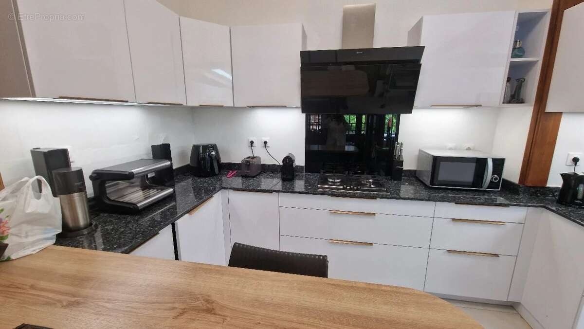 Maison à SAINT-DENIS