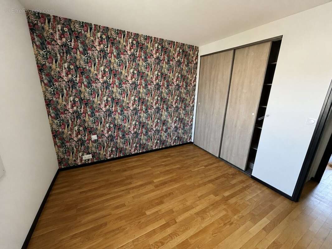 Appartement à FOUGERES