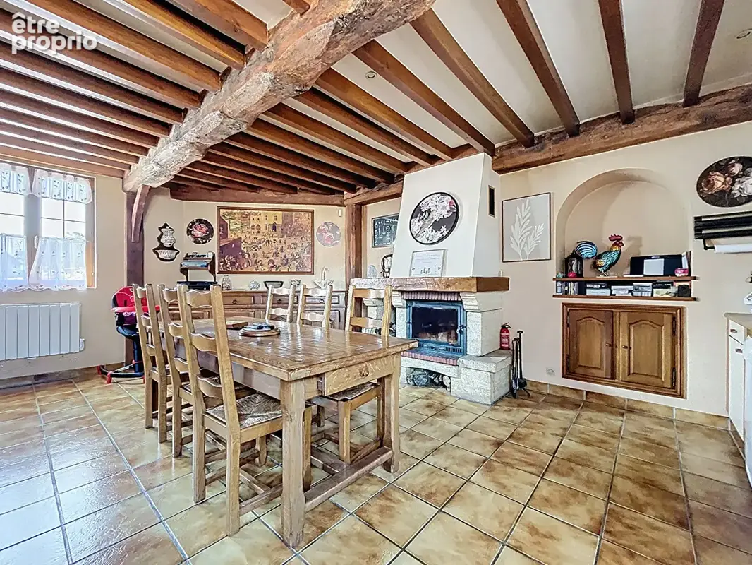 Branville - maison 8 pieces - 160 m + dependances - photo 7