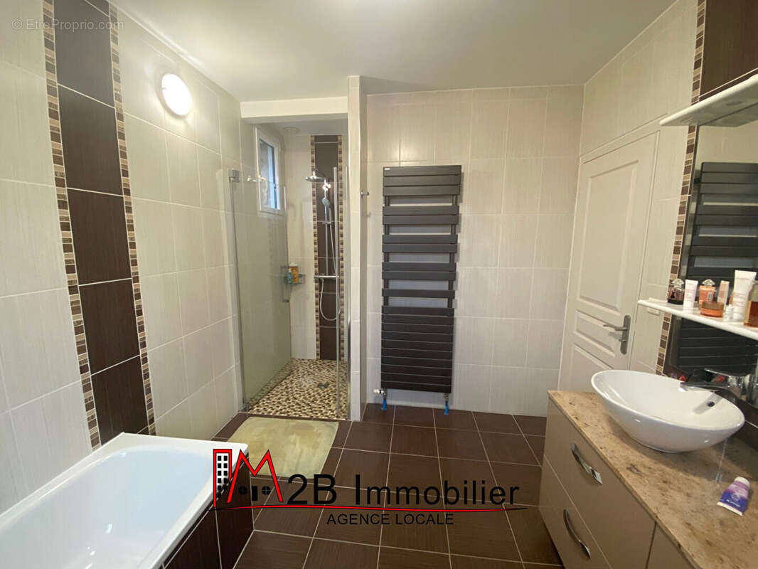 Maison à LAGNY-SUR-MARNE