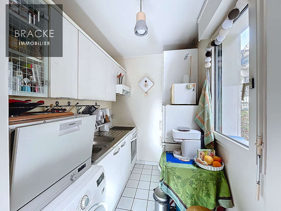 Appartement à LA GARENNE-COLOMBES