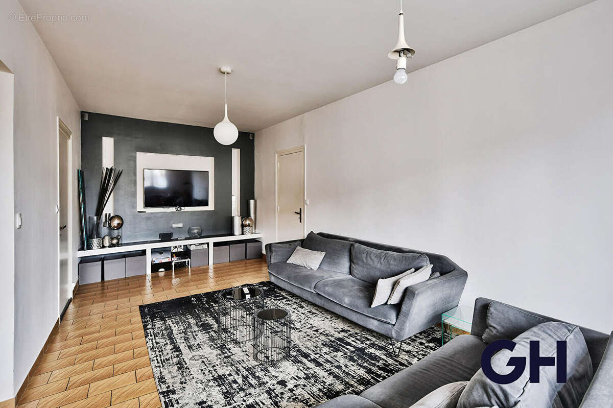 Maison à VILLEURBANNE