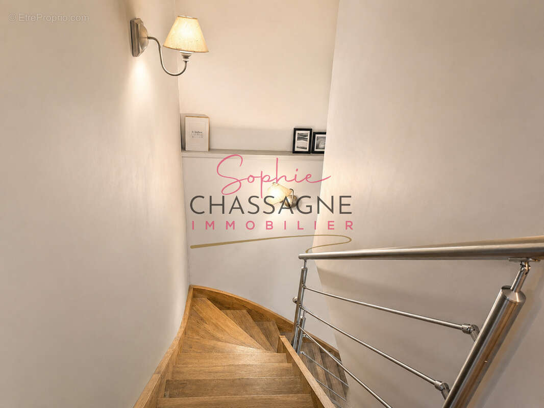 A 15 min de St Emilion, maison en pierre de 260 m2 avec 5 chambres ... - photo 17